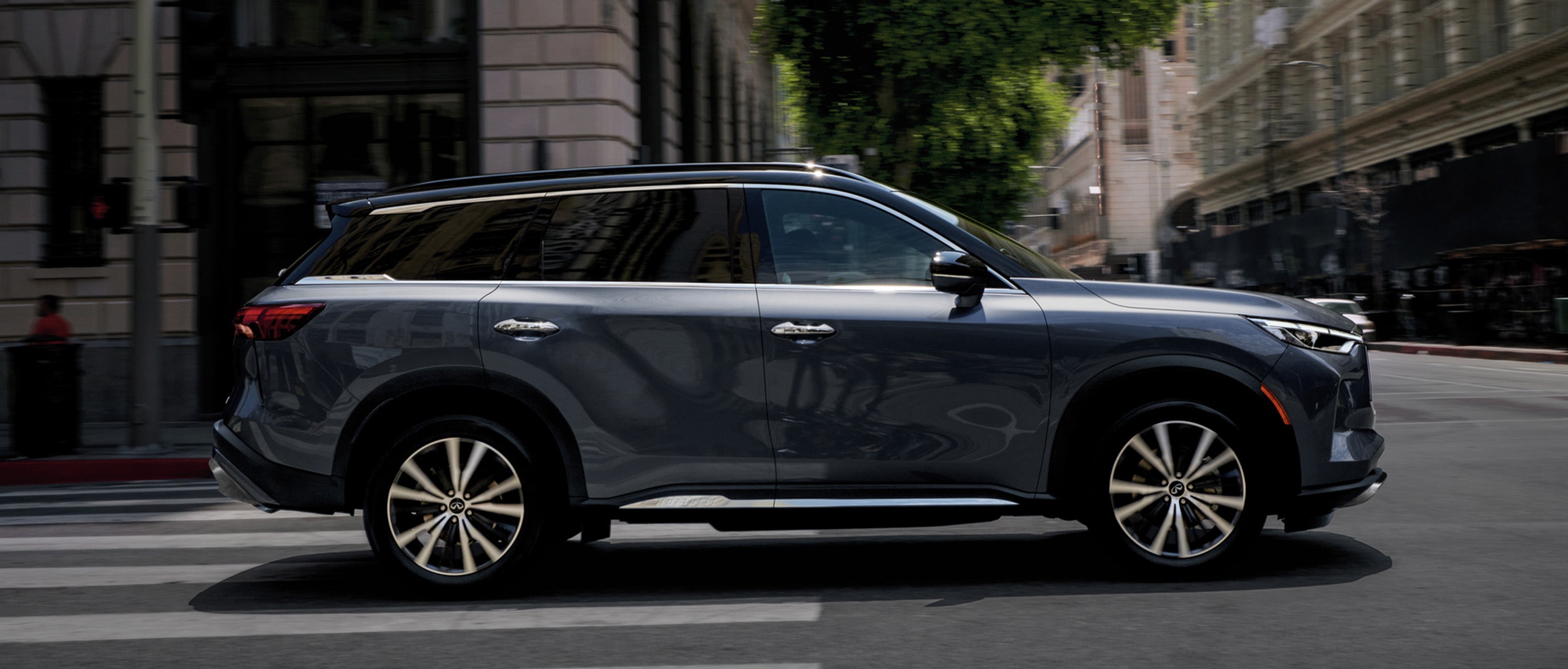2024-infiniti-qx50-compactG-suv-side-profile-gm-exterior-d.jpg